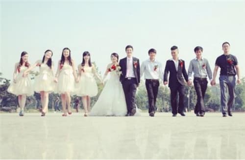 当伴娘真的损姻缘