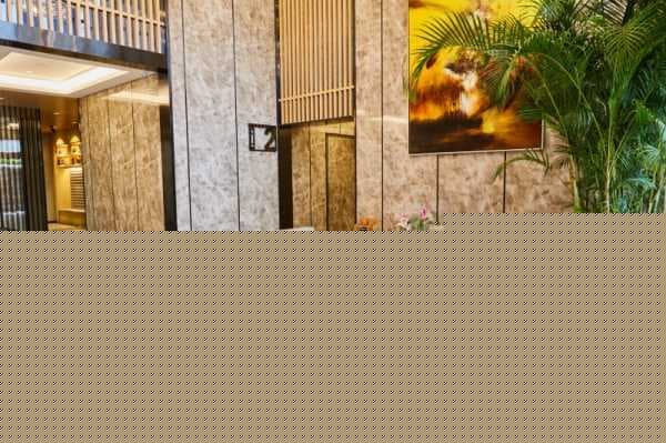 若房价死扛着不跌，将有什么结果？房住不炒将仅仅是口号