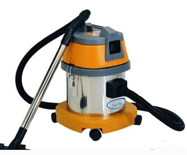 宝家丽吸尘器
