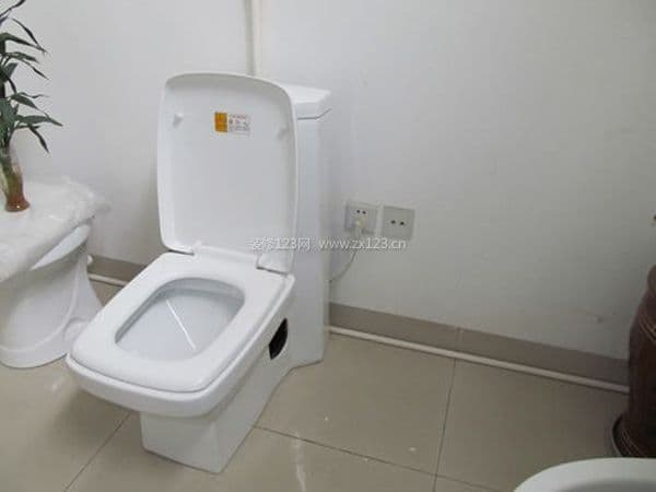 电动马桶