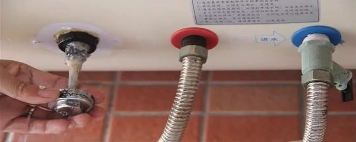 电热水器怎样清理里面的污水图3