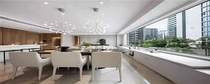 新房装修是开着窗户好还是关着窗户好