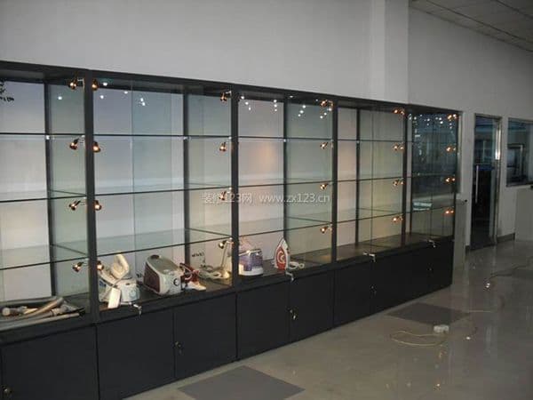玻璃展柜
