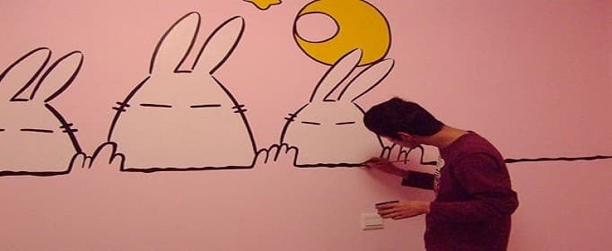 手绘墙画有什么特点