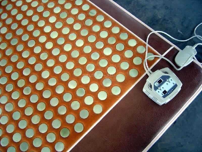 玉石床垫