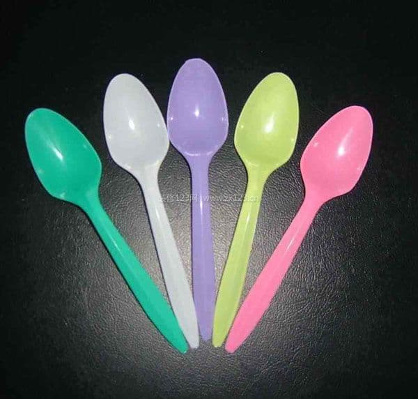 塑料勺子