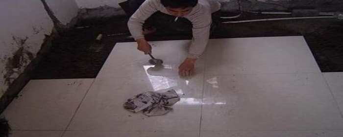 新房装修是先铺地板砖还是先粉墙