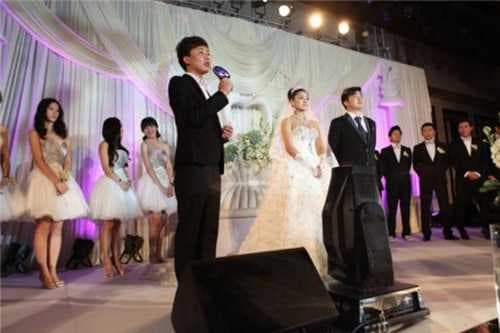 婚礼主持人经典台词