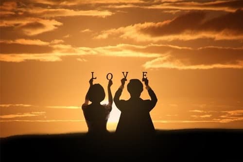 谈恋爱怎么聊天