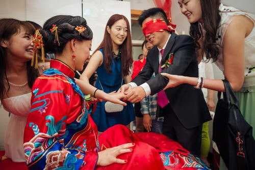 接亲的人有什么讲究