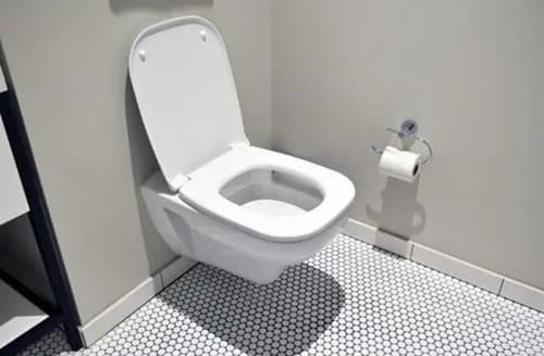 马桶下水口距离墙面的尺寸