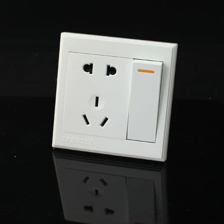 五孔插座带开关如何接线