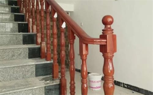 自建房楼梯扶手哪种好