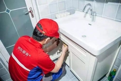 什么时候我们才能像梁朝伟一样,把装修抛给别人自己去旅行