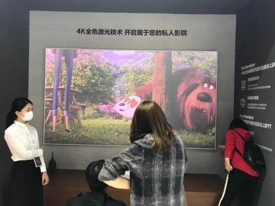 激光电视呈现三大阵营，专业投影大厂和彩电巨头，谁的机会更大？