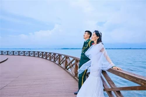 军婚审核女方很严格吗