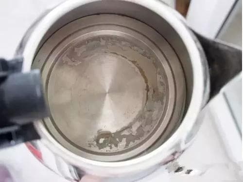 清理水壶污垢的方法