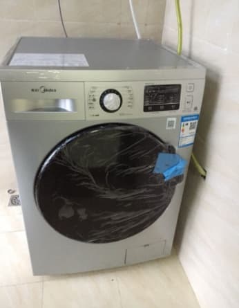 烘干机烘干的衣服皱吗