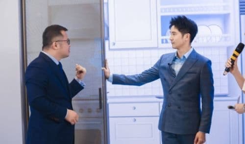 田亮空降德立淋浴房直播间：10老用户真体验，冠军品质选德立