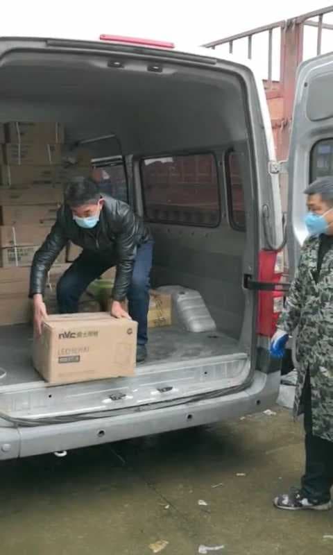 心系家国