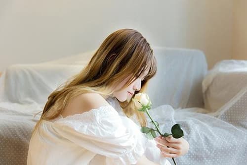 偷过人的女人经常有什么表现