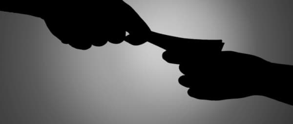 个人收款码将迎来调整,对个人、银行、支付机构有何影响?