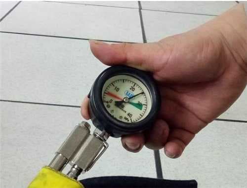 正压式空气呼吸器使用方法及注意事项