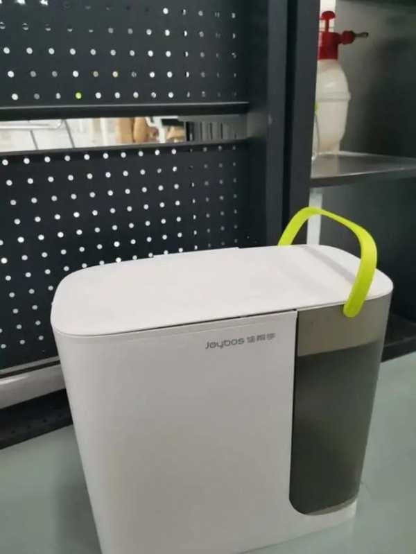 换掉家里5个垃圾桶后，我找到了垃圾桶选购的技巧，家用垃圾桶怎么买点开看