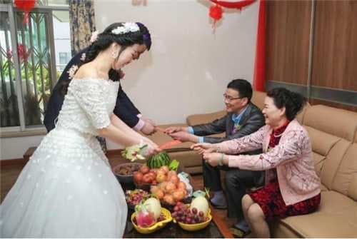 婚礼先叫妈的巧妙回答