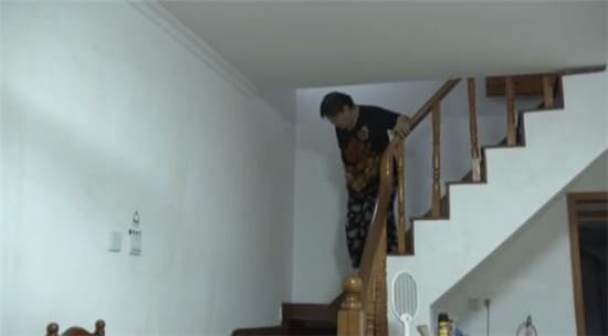 《梦想改造家》上演空间魔法，实现《不再奔波的家》图3