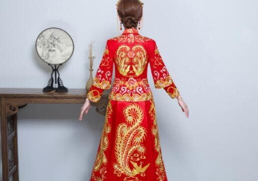 结婚穿秀禾服什么寓意