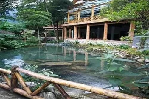 龙泉村农家乐