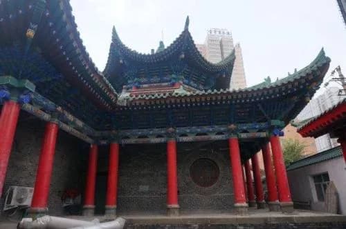 乌鲁木齐陕西大寺大殿