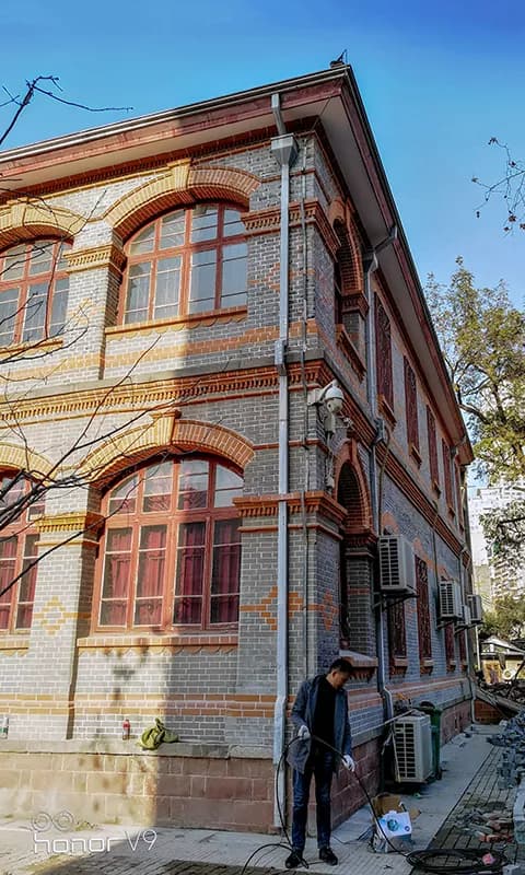 鲁兹暨史沫特莱旧居