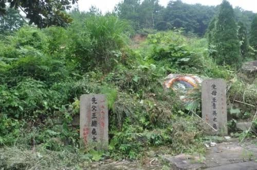 施家大堰墓群