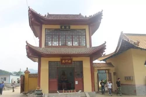 南漳普济寺