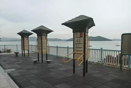 银线湾泳滩