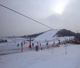 棋盘山滑雪场