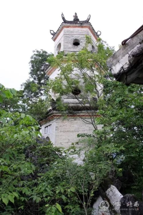 峙山三亭