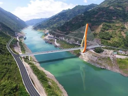 兴山川汉铁路桥墩