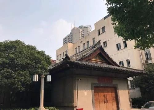 日本神社旧址
