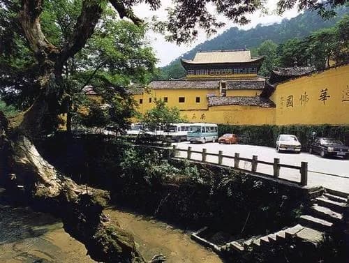宜兴化城寺
