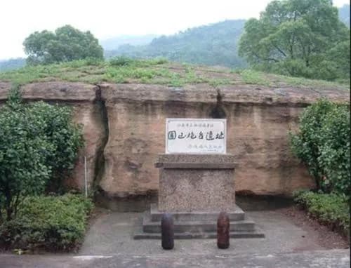 圌山炮台遗址