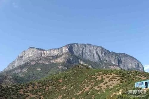戛姆山