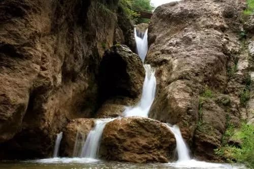 胭脂峡