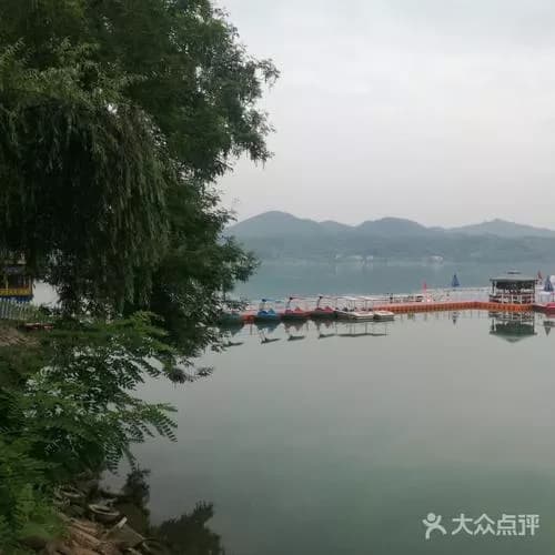 天龙湾水城度假村
