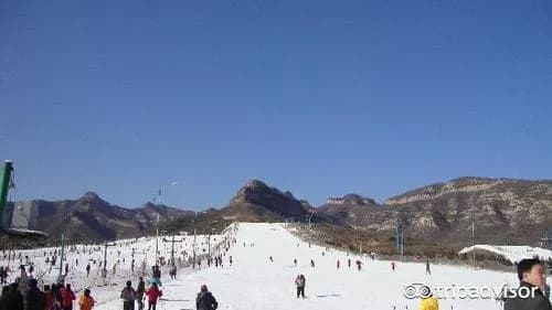井陉清凉山滑雪场