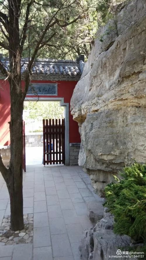 开原寺及汉藏佛学院旧址