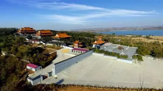 财湖