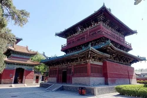 慈氏阁